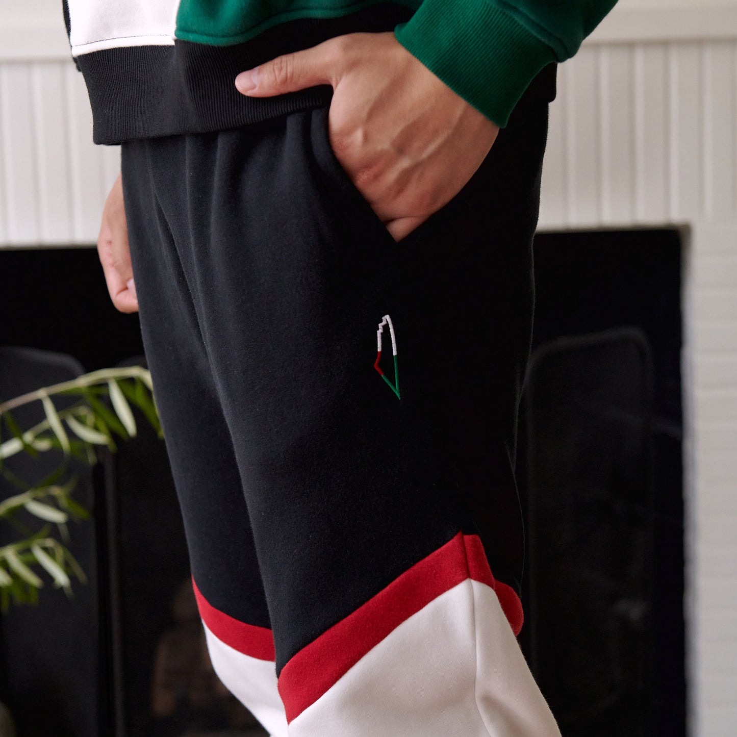 Pali Flag Sweat Pants