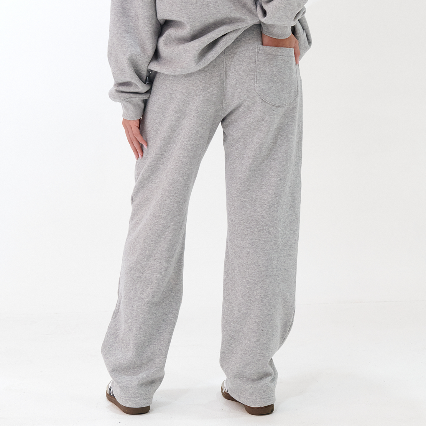 Core Straight Leg Sweat Pants Stone