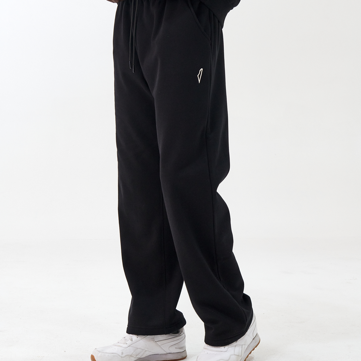 Core Straight Leg Sweat Pants Black